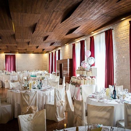 Piccolo Mondo Hotel Zovencedo ภายนอก รูปภาพ