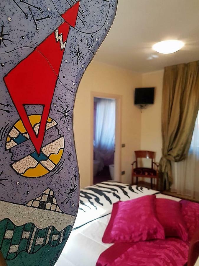 Piccolo Mondo Hotel Zovencedo ภายนอก รูปภาพ